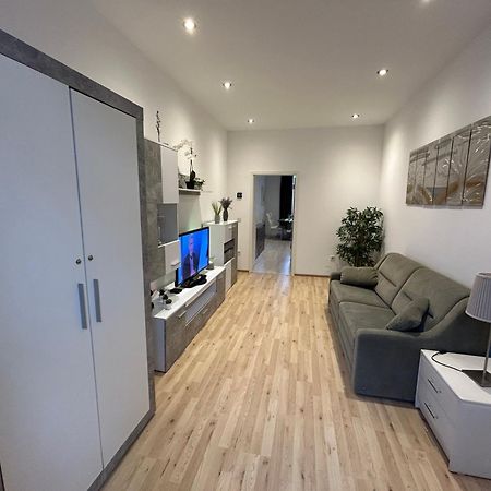 Schoene, Helle Wohnung In Stadtnaehe Vienne Extérieur photo