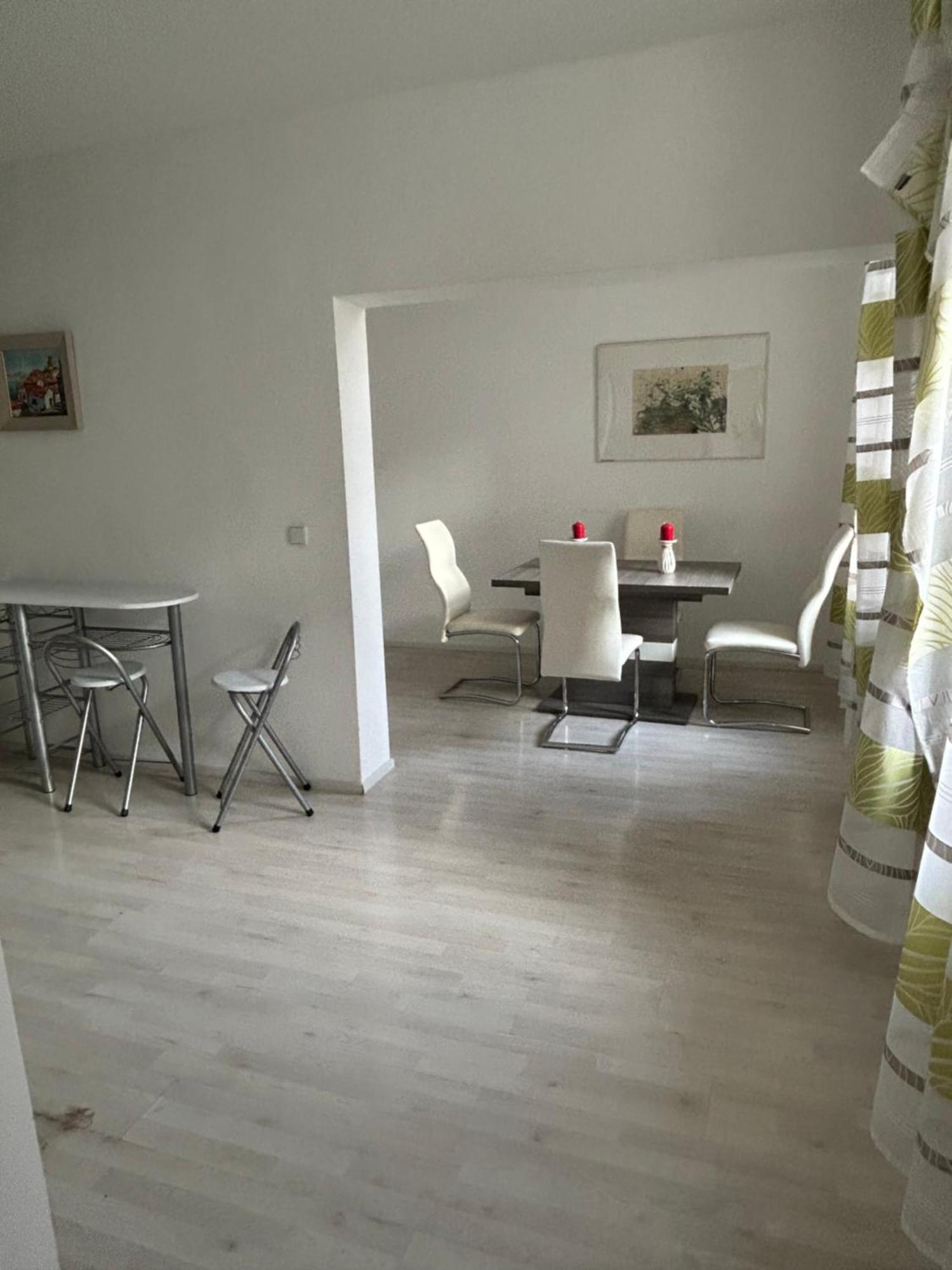 Schoene, Helle Wohnung In Stadtnaehe Vienne Extérieur photo