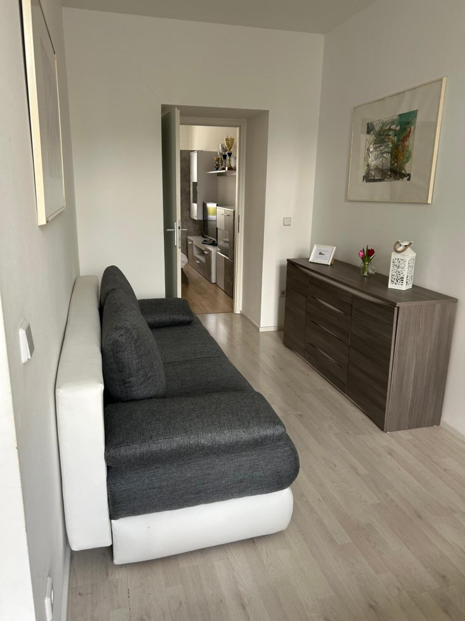 Schoene, Helle Wohnung In Stadtnaehe Vienne Extérieur photo
