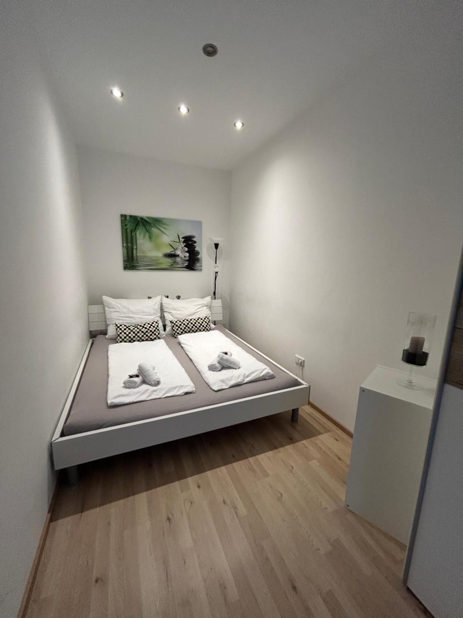 Schoene, Helle Wohnung In Stadtnaehe Vienne Extérieur photo