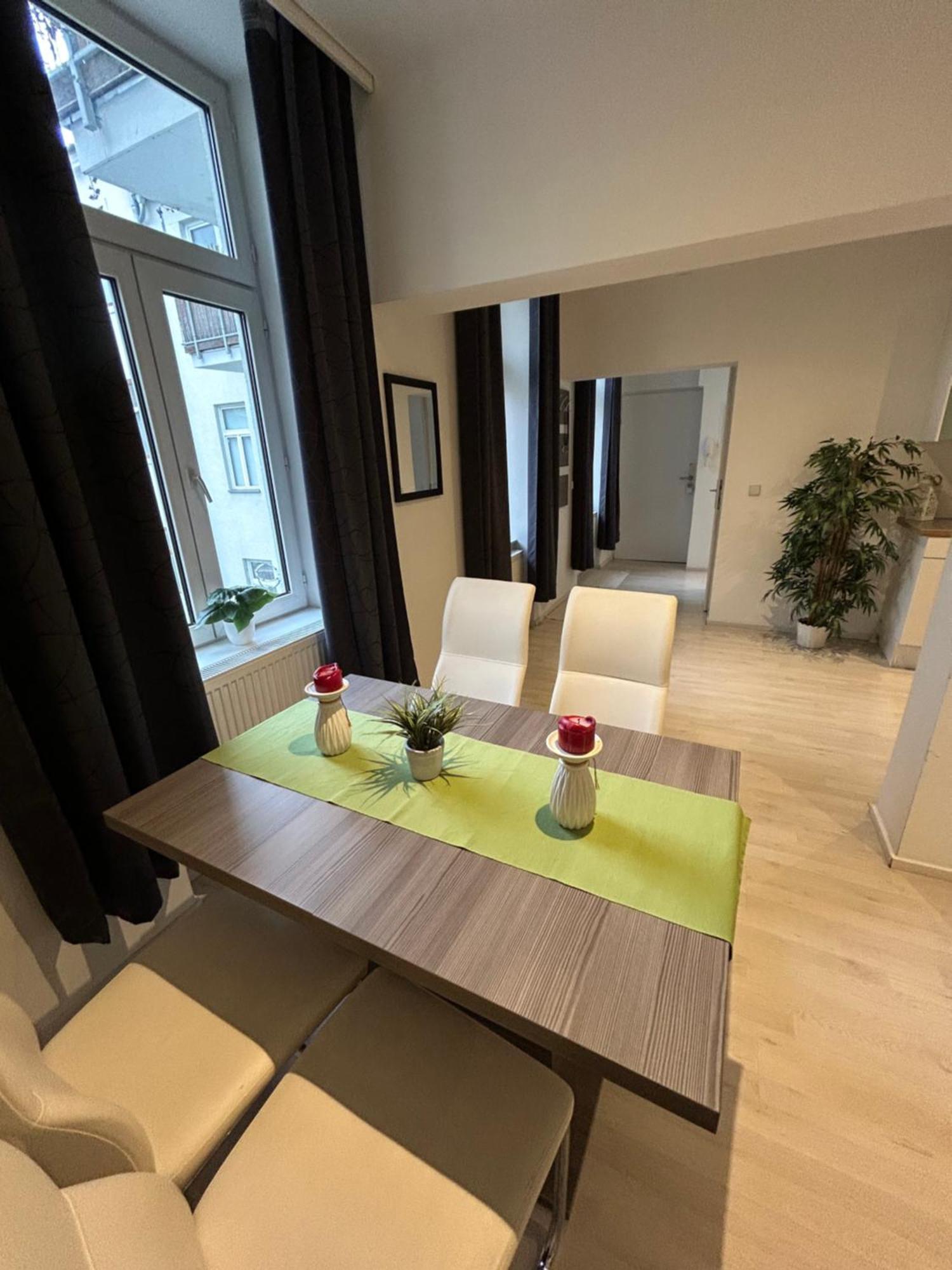 Schoene, Helle Wohnung In Stadtnaehe Vienne Extérieur photo