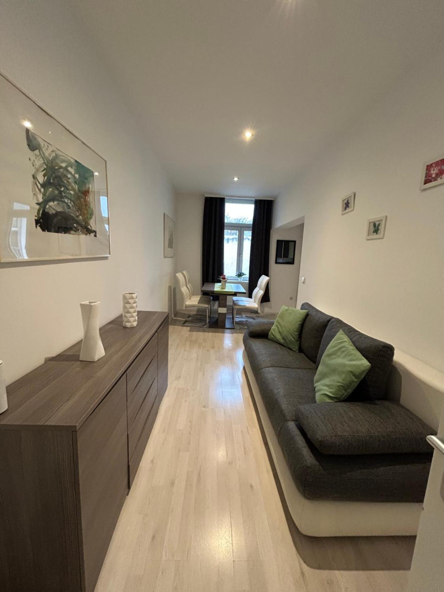 Schoene, Helle Wohnung In Stadtnaehe Vienne Extérieur photo