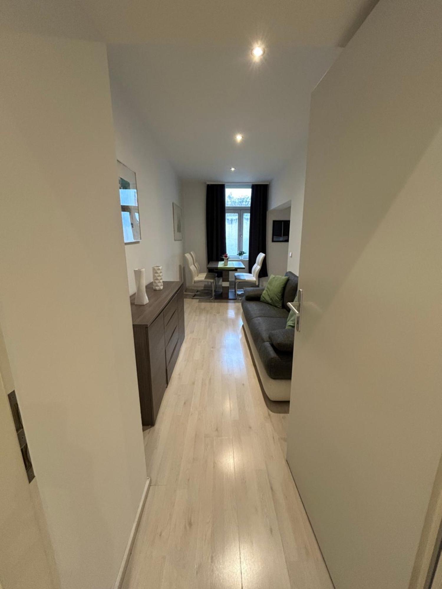 Schoene, Helle Wohnung In Stadtnaehe Vienne Extérieur photo