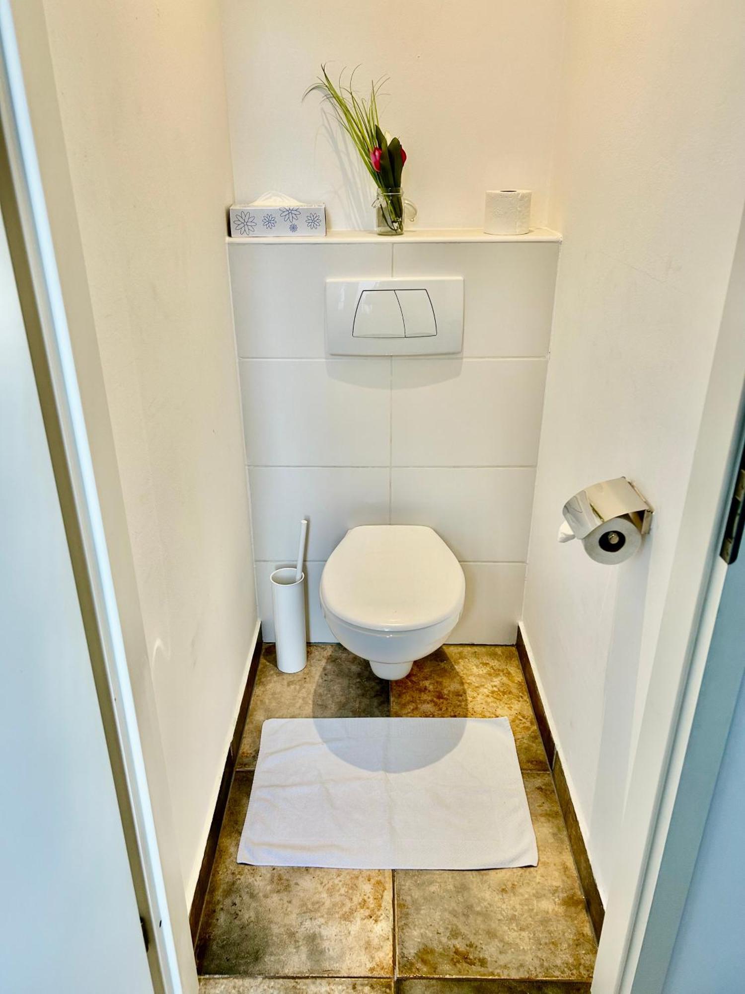 Schoene, Helle Wohnung In Stadtnaehe Vienne Extérieur photo