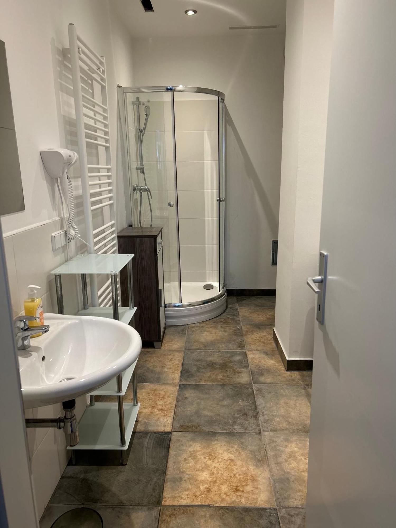 Schoene, Helle Wohnung In Stadtnaehe Vienne Extérieur photo
